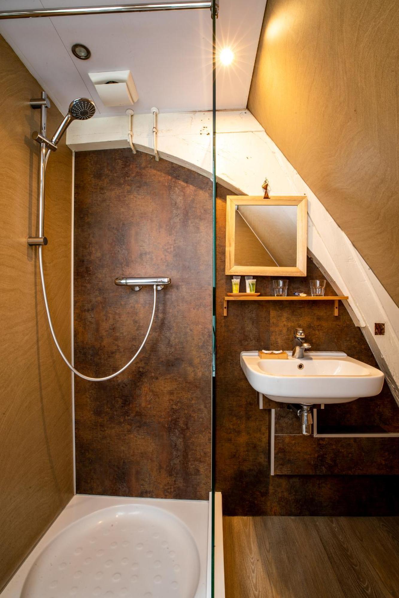 Bambu Sleep Boutique Hotell Haarlem Rum bild