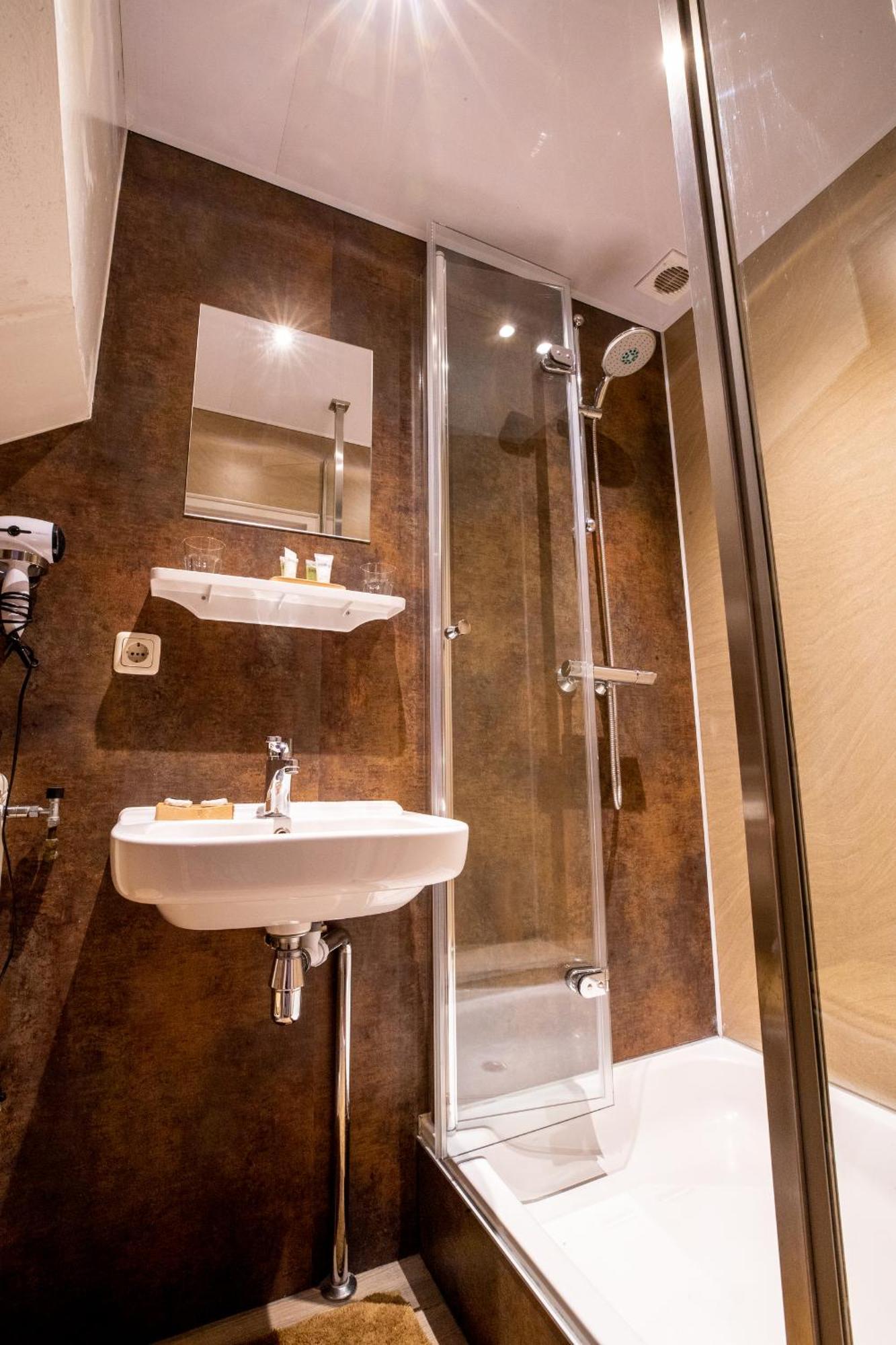 Bambu Sleep Boutique Hotell Haarlem Rum bild