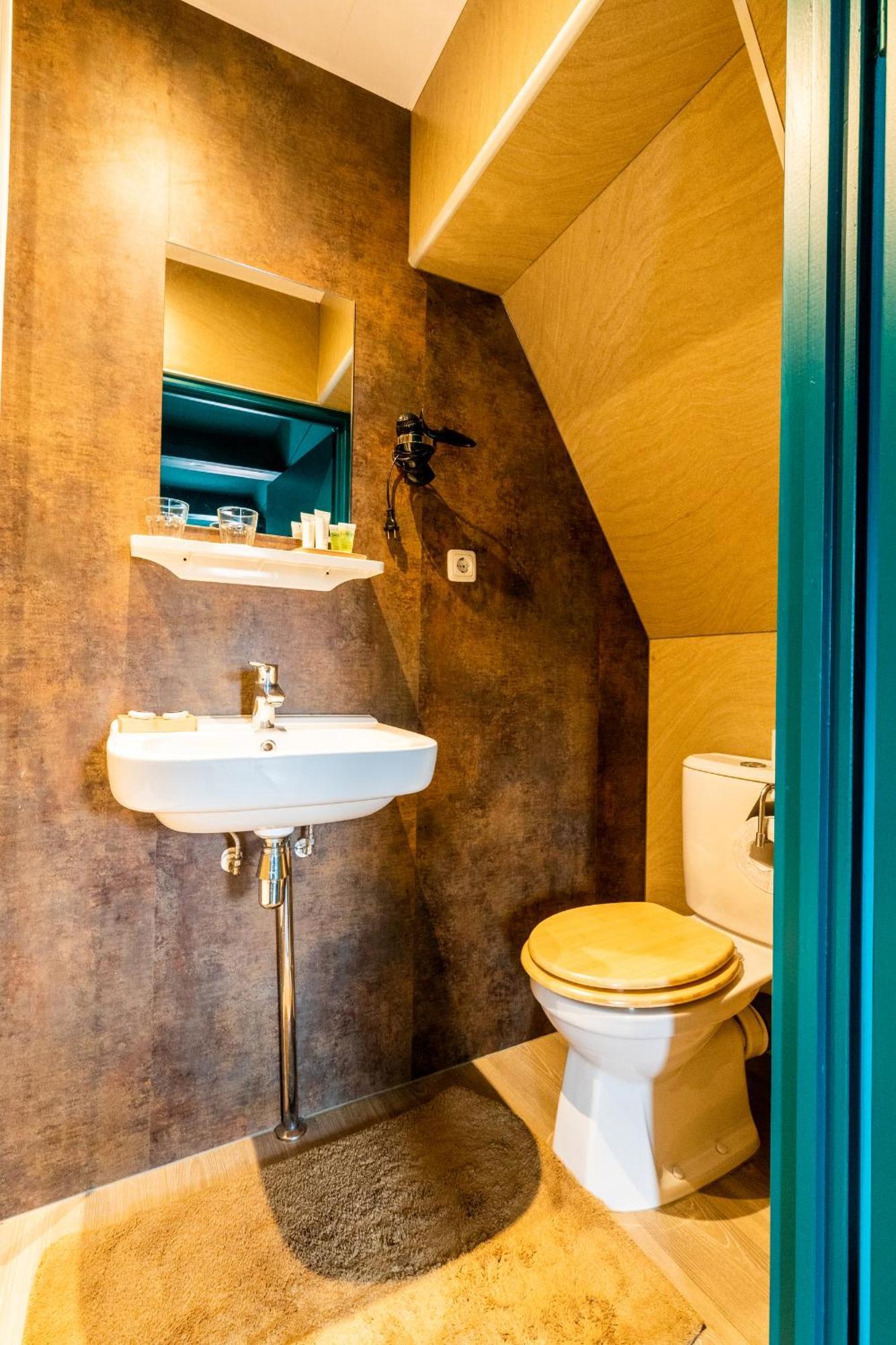 Bambu Sleep Boutique Hotell Haarlem Rum bild